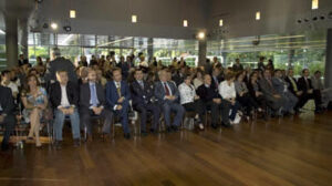 En primera linea, varios de los premiados AEEPP en distintas categorías.