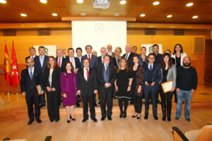 Foto de grupo de los galardonados en la XI edición de los Premios AEEPP 2017.