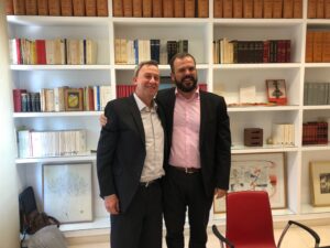 Ignacio Rojas, presidente de Ediciones Peldaño (izq.) junto a Jaime de Haro, director general de Ediciones y Estudios.