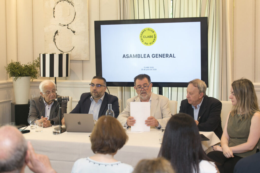 Reunión de la Asamblea General de CLABE en Casa Club, Madrid.